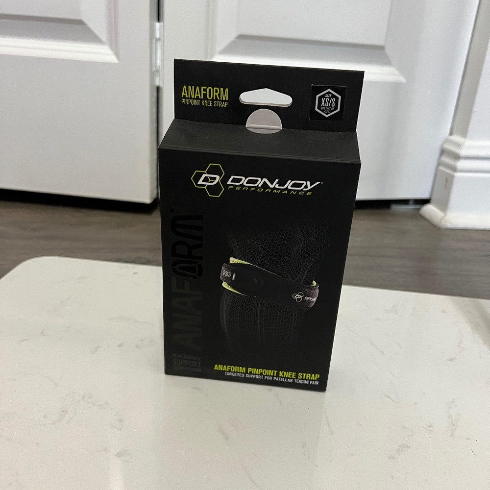 Donjon Performance Anaform Pinpoint Knee Strap NIB